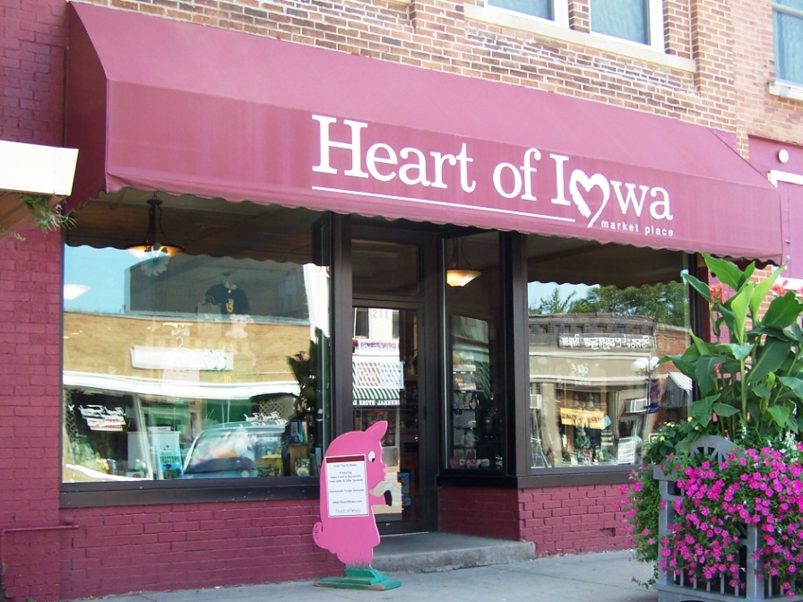 Heart of Iowa Marketplace exterior