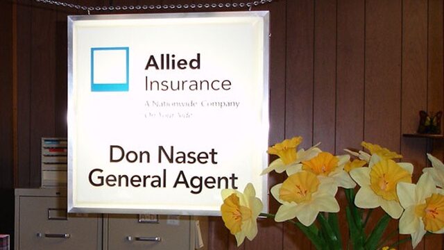 Valley Junction Insurance Services - Don Naset sign