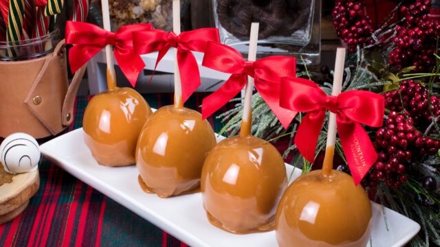 Caramel-Apples-8bc05f91b4176513a82c50436a9b514c