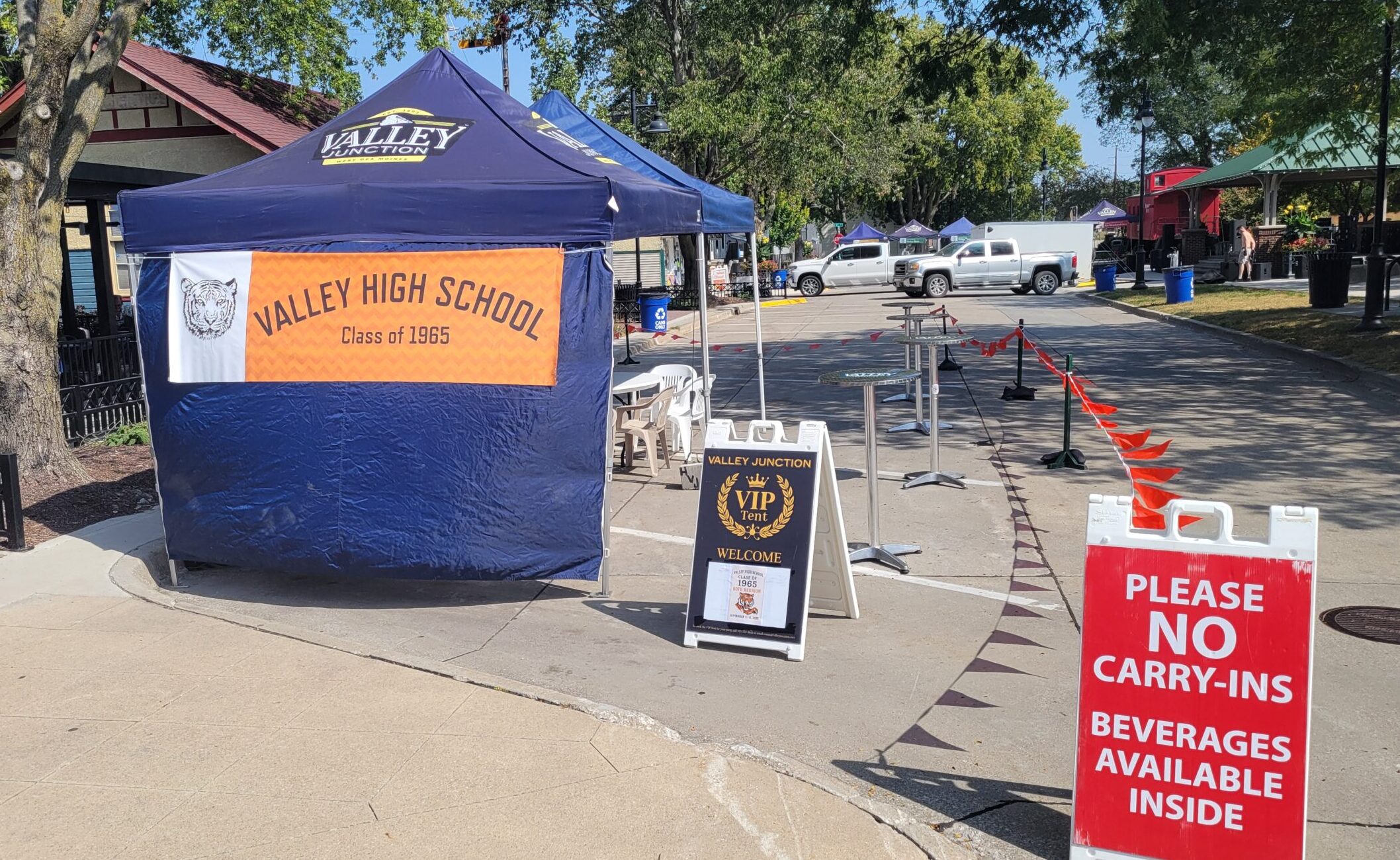 Vip tent at the valley junction farmers market and music in the junction